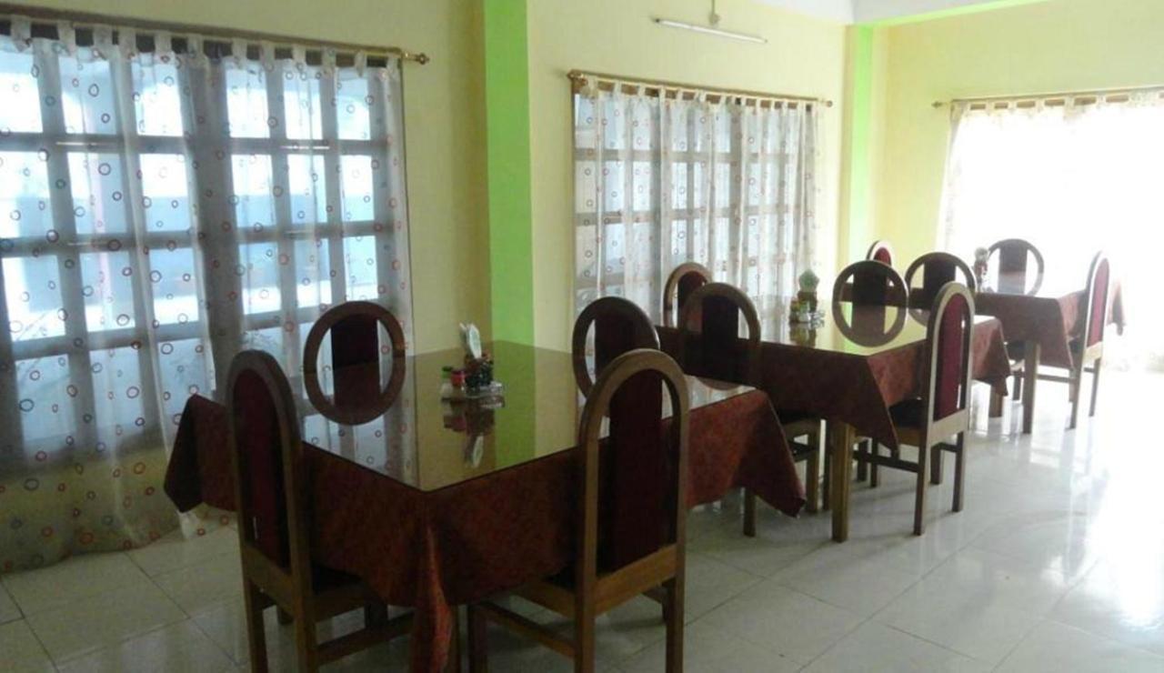Hotel Samdup Khang Dirāng 外观 照片